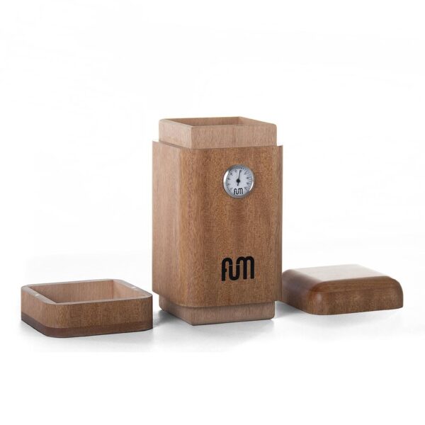 Vertical V4CC Humidor