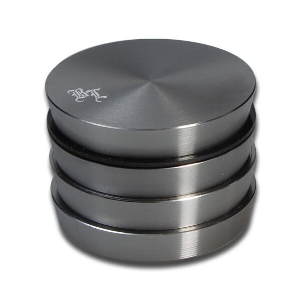 BL Step Grinder, fire dele, holdbar og effektiv til perfekt formaling.