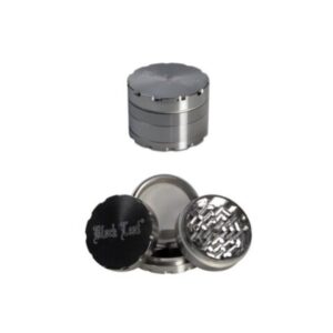 Black Leaf aluminium grinder, fire dele, holdbar og præcis til kvalitetsformaling.