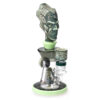 Black Leaf diffuser bong med Hellboy design, intens filtrering og unikt look.