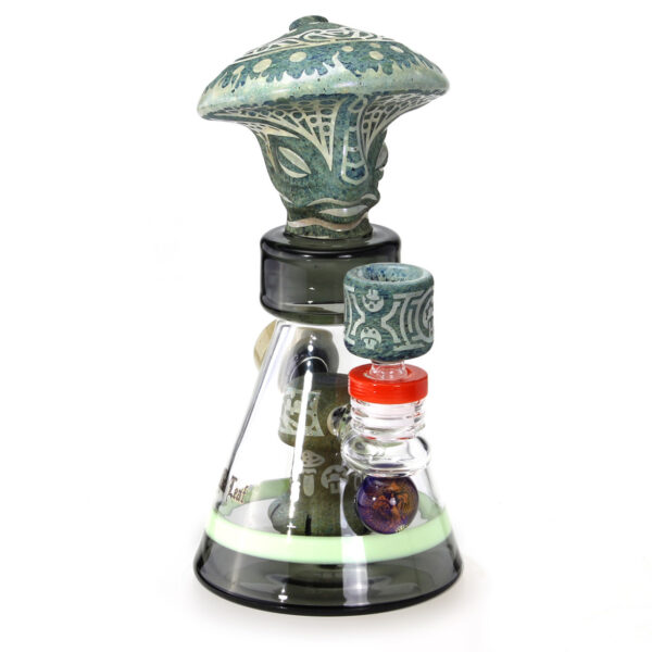 Black Leaf diffuser bong med Mushroom Wizard design, fantasifuldt og effektivt