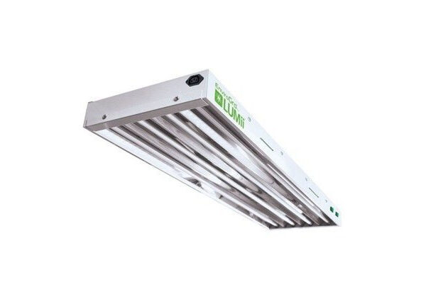 Lumii EnviroGro T5 lys system, 216W, med 4 pærer og en længde på 122 cm, designet til optimal vækst.